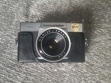 Vintage 1970's 528TL Mamiya / Sekor Camera Japan 1:2.8 f 48mm