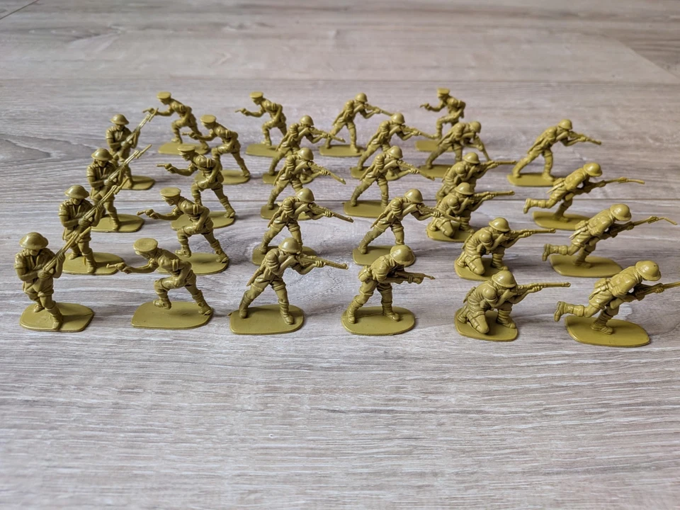 FIGURINES AIRFIX – SERIE MILITAIRE - INFANTERIE BRITANNIQUE MODERNE X 29 - Photo 1/1