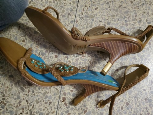 Zapatos de mujer Anne Michelle Damita marrón con cuentas con correa al tobillo talla 8 1/2 - Imagen 5 de 8