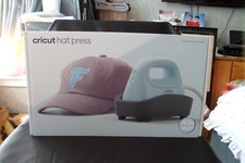 CRICUT HAT PRESS****BNIB*****NEW****
