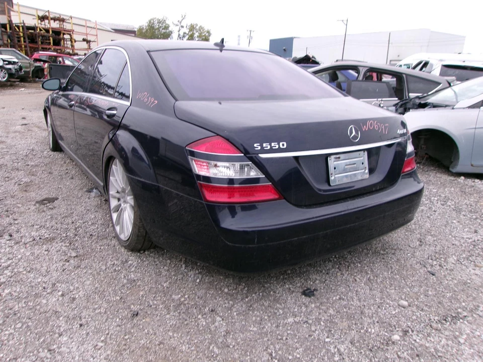 Cilindro maestro de freno usado se adapta a: Mercedes-benz Mercedes clase s 216 2008 tipo CL Foto 3 de 4