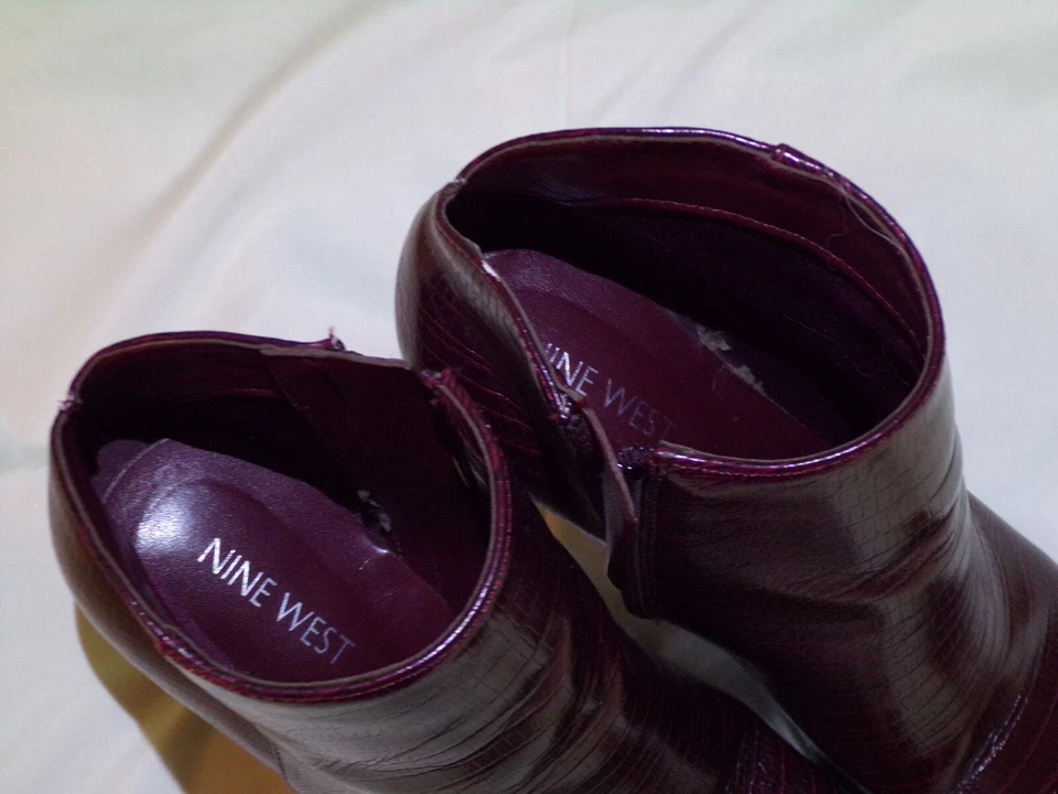 Nine west maroon high heeled booties size 6 style franky 3 - Image 4 of 4