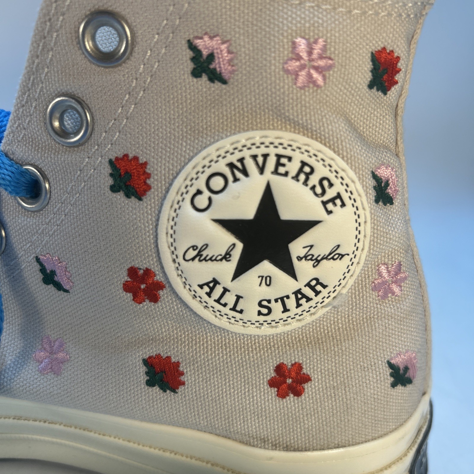 Womens 8.5 Converse Chuck Taylor 70 Floral Embroidery High Top Taupe Sneakers thumbnail 7