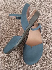 Dansko Rowan Blue Nubuck Leather Mary Jane Flat Shoe Womens US 7 / 6.5 EU 37