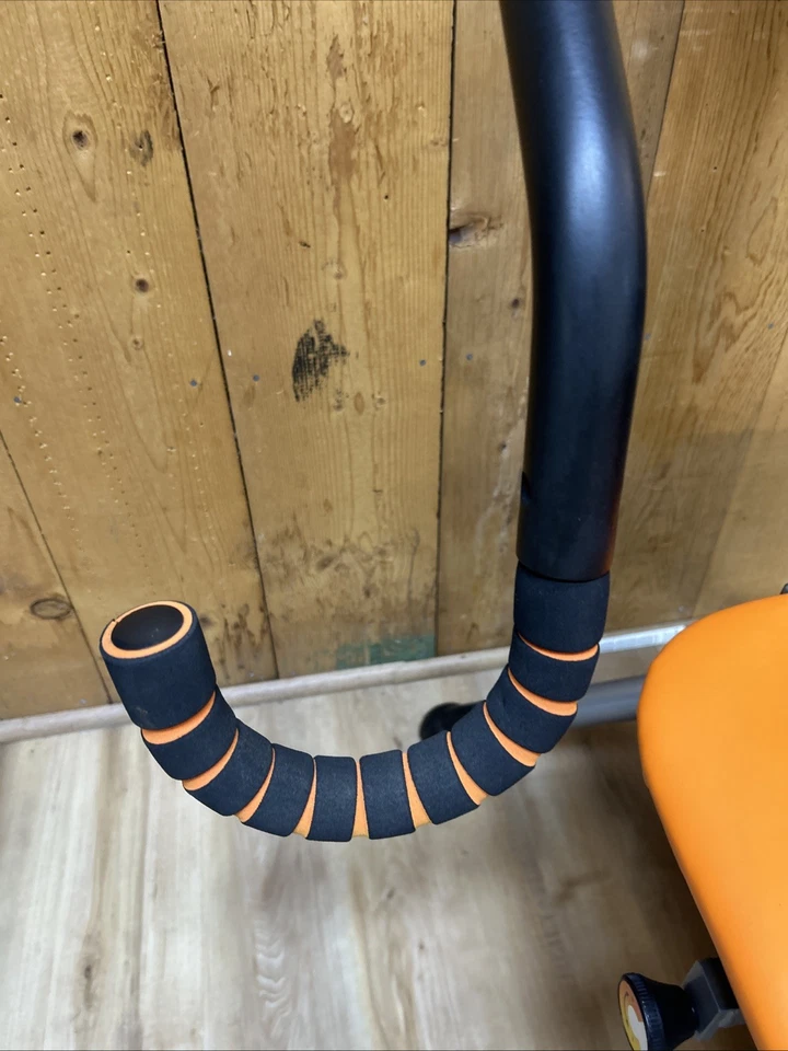 Máquina de Exercício Ab Doer Twist Core & Abdominal - Laranja - Treino de Corpo Inteiro - Imagem 2 de 4