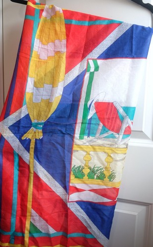 Vintage 1988 Ginnie Johansen Inc 100% Scarf Beach Umbrella Terrace Red Geometric - Picture 7 of 11