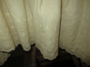 Beige Color Eyelet Dust Ruffle Bed Skirt 2 Pillow Shams Ebay
