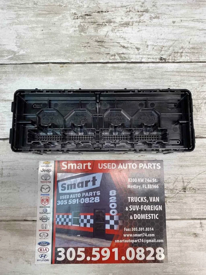 2018 CHEVROLET EQUINOX TEMPERATURE CONTROL MODULE OEM 84305957 - Image 3 of 4