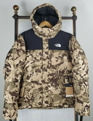 NWT $270 THE NORTH FACE Size Medium 550 