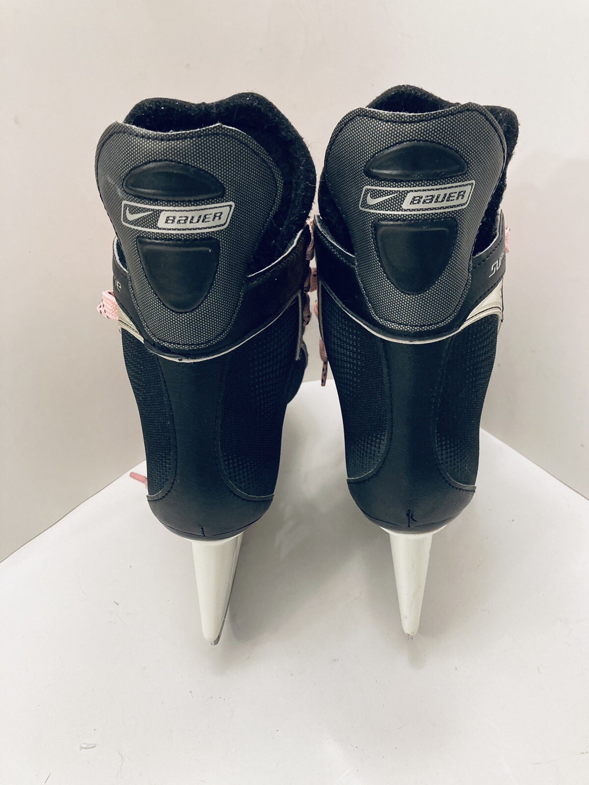 Nike Bauer ONE05 Supreme Lightspeed PRO Ice Hockey Skates Size 8R Shoe