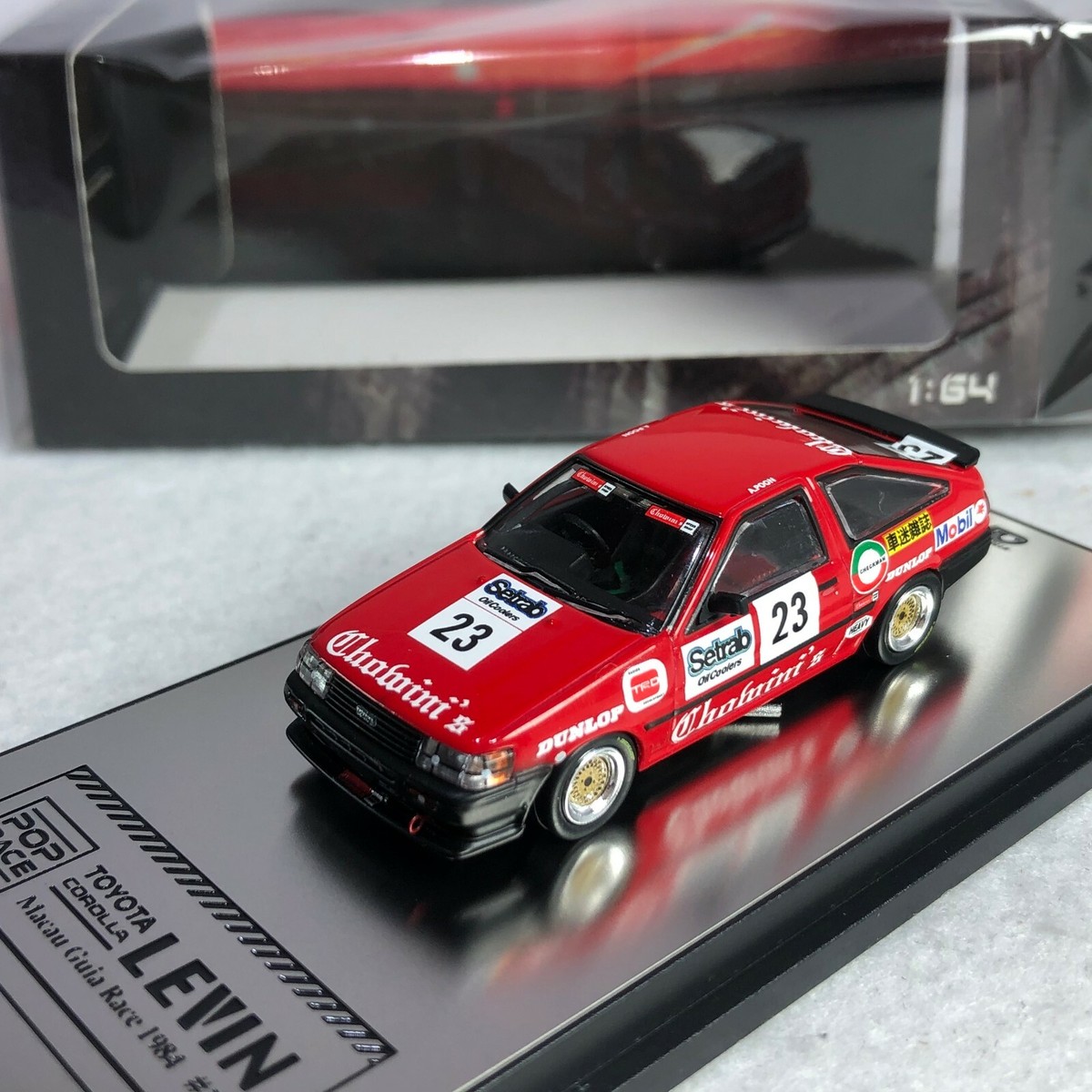 1/64 INNO64 X POPRACE Toyota Corolla AE86 #23 Macau Guia Race 1984