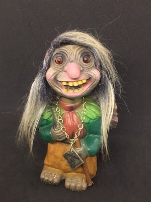 1960 s Heico Nodder Witch Troll Hag w/Stick Bundle Bobble Head & Tag Voodoo Joe