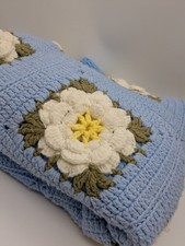 Vintage Crochet White Blue 3D Daisy Rose Afghan Granny Square Blanket 52x58
