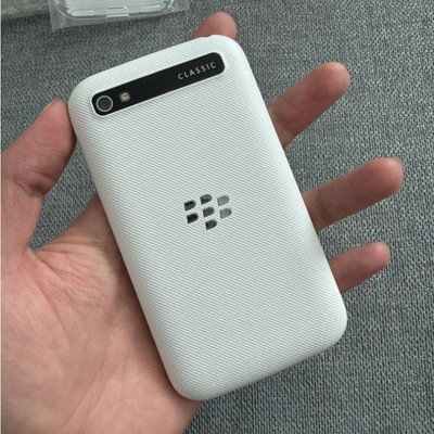 BlackBerry Classic Q20 SQC100-4 Unlocked 4G LTE Retro 16GB QWERTY