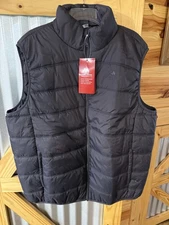 Camel Crown NAVY Puffer Vest. Size XXL. Brand New With Tags.
