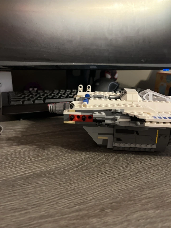 LEGO Star Wars: Rebel U-Wing Fighter (75155) - Изображение 2 из 4