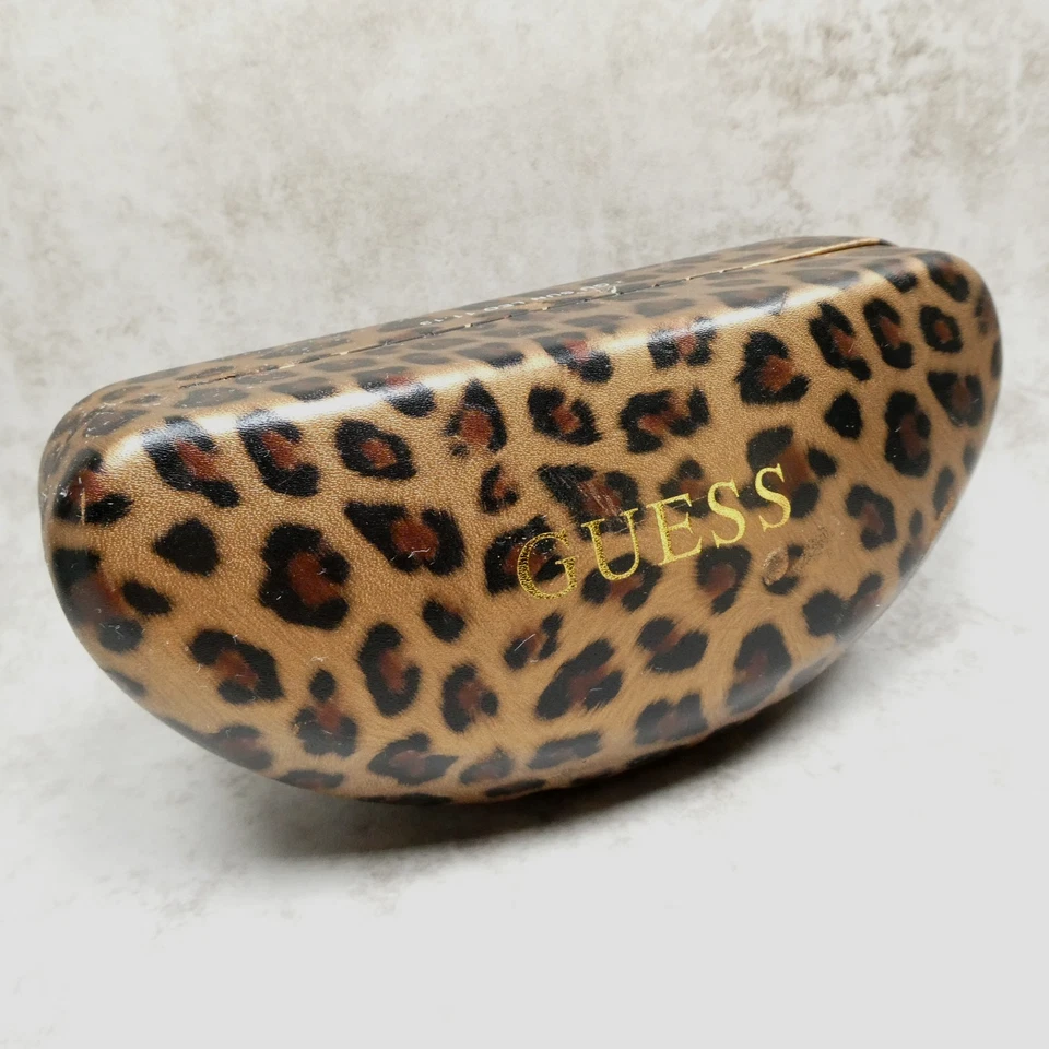 Gafas de sol Guess Anteojos Leopardo Estampado de animales Almeja dura - FUNDA Y TELA Foto 2 de 4
