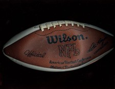 1988 Indianapolis Colts NFL Team Signed Official Football 17 Signatures