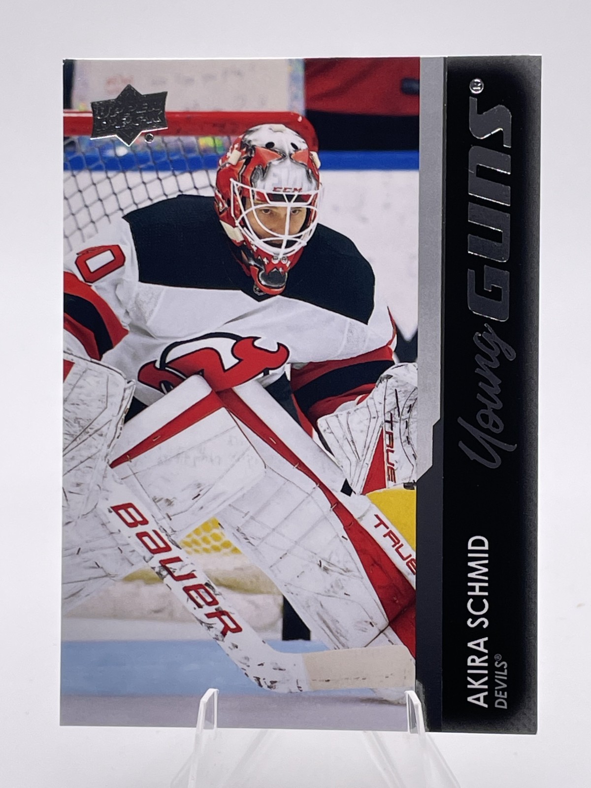 2021-22 Upper Deck Extended Akira Schmid Young Guns RC #716 New Jersey Devils