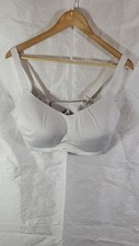 Nike Dri-FIT Alate Minimalist Light Support S...