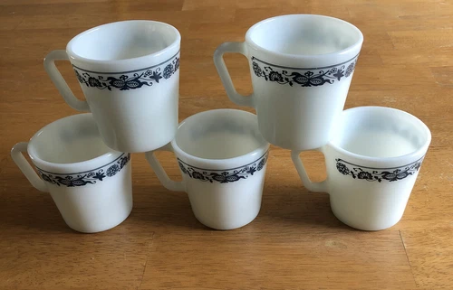 Vintage Pyrex 1410 Coffee Mugs Old Town Blue Onion Milk Glass Cups - Set of 5
