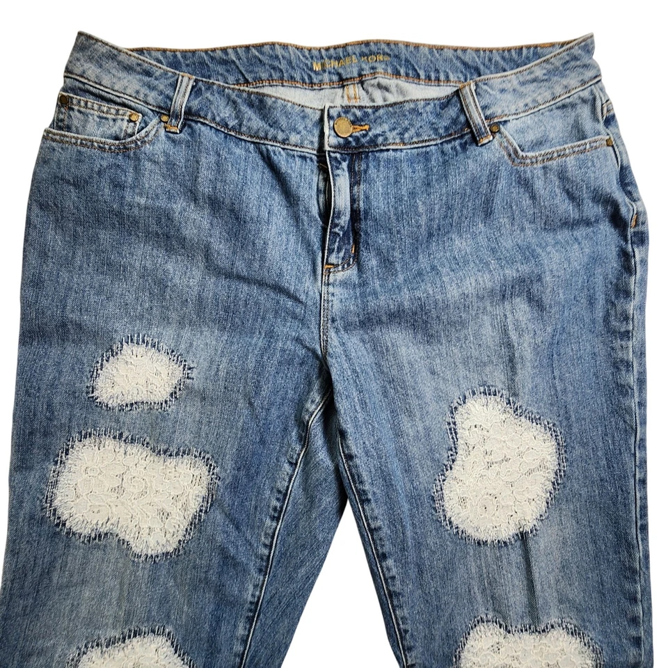Pantalones de mezclilla Michael Kors para mujer Dillon calce relajado retazos azul desgastado talla Foto 2 de 4