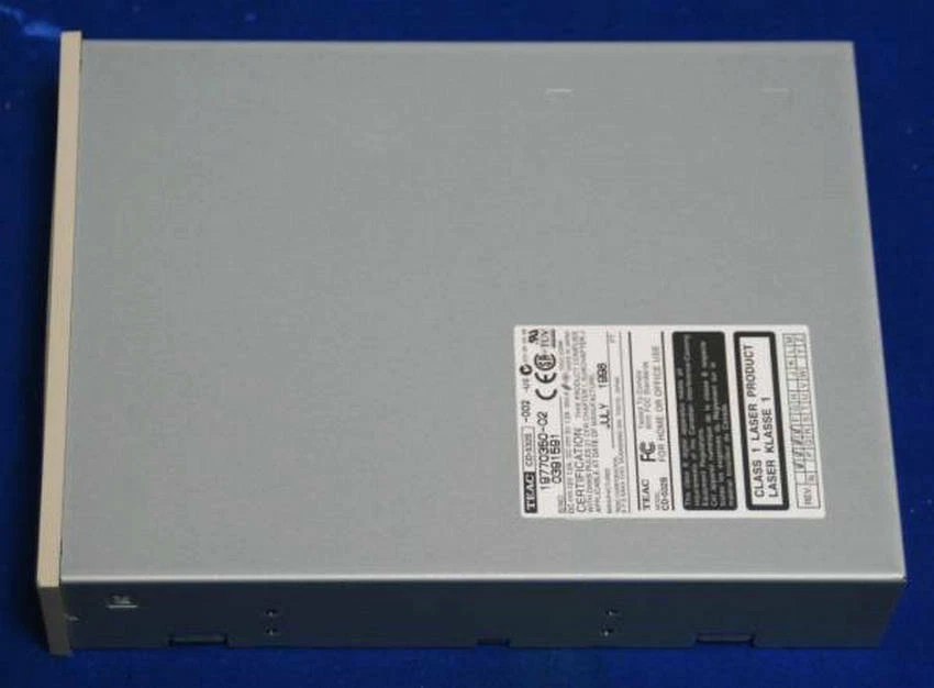 Tektronix TEAC CD-532S industrial control equipment medical 50-pin SCSI optical  - Image 2 of 3