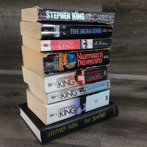 Lot Of 8 Stephen King Mass Market Paperback Hardcover Books Pet Sematary IT - Foto 12 di 15