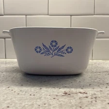 Corning ware  Corningware Blue Cornflower 1 3/4 Qr. Casserole