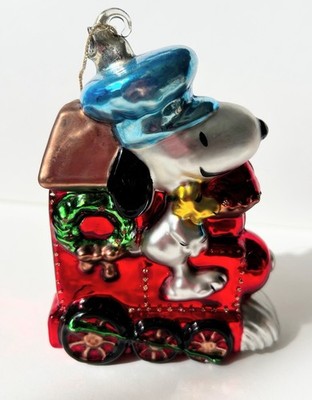 Kurt Adler Peanuts Snoopy Conductor Woodstock Locomotive Christmas Train