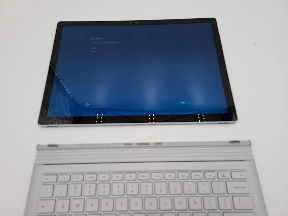 Microsoft Surface Book (1703) 512 GB + 16 GB de RAM, Intel Core i7, pantalla de 13 pulgadas Foto 2 de 4