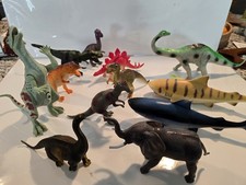 Dinosaurs Lots 13 Elephant Sharks Lizard Plastic Figures