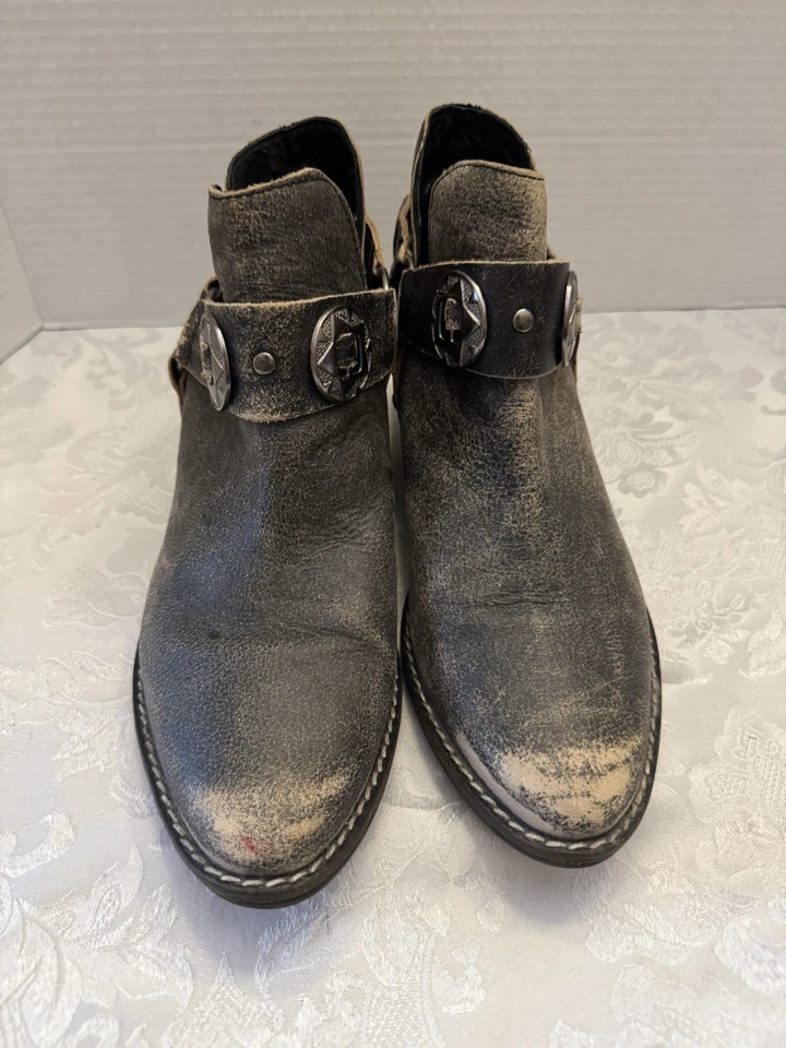 Chinese Laundry 9.5 Austin Western Ankle Motto Booties Distressed Rock N Roll - Image 2 of 4