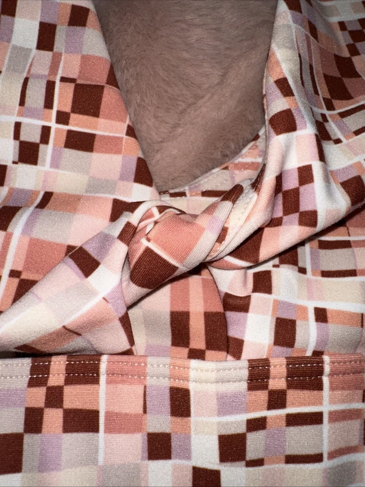 Sujetador deportivo acolchado L*Space Active Do The Twist Keyhold talla M Foto 3 de 4