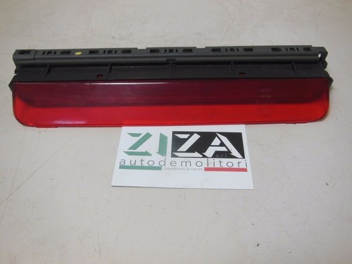 3ème Feu Stop Arrière Compatible Fiat Punto 2005-2018 – Référence OE 51974522 Rouge