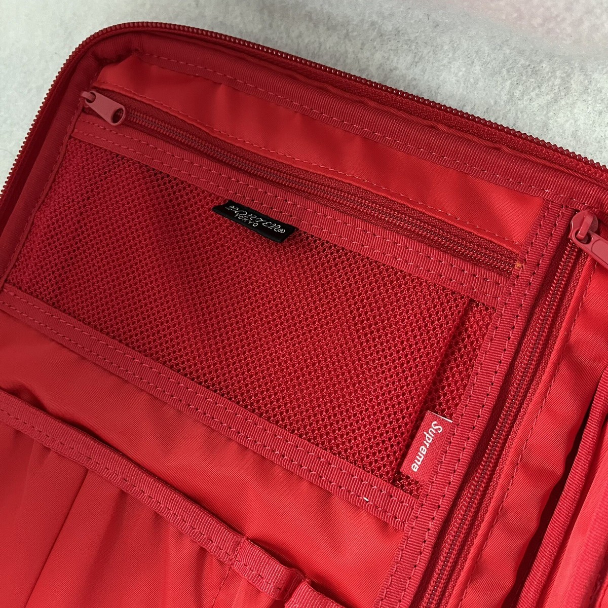 Supreme Porter iPad Case シュプリーム ポーター Supreme × PORTER 2012AW iPad Case Red Clutch Bag Pouch JAPAN
