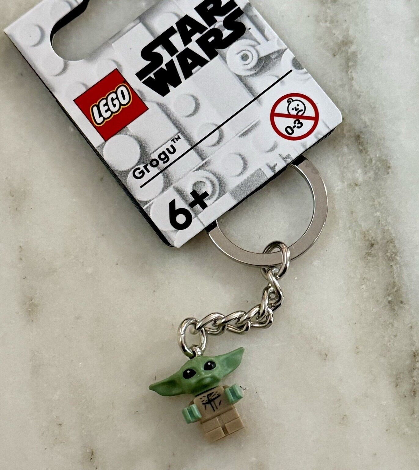 Lego Star Wars Grogu Baby Yoda Minifigure Keychain Keyring 854187 NEW!