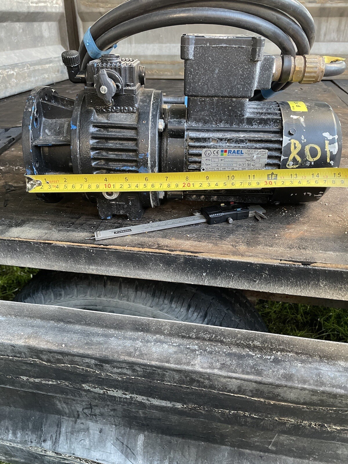 Motovario 0.5HP Motor with CH A32F worm reducer gearbox 1170 eBay