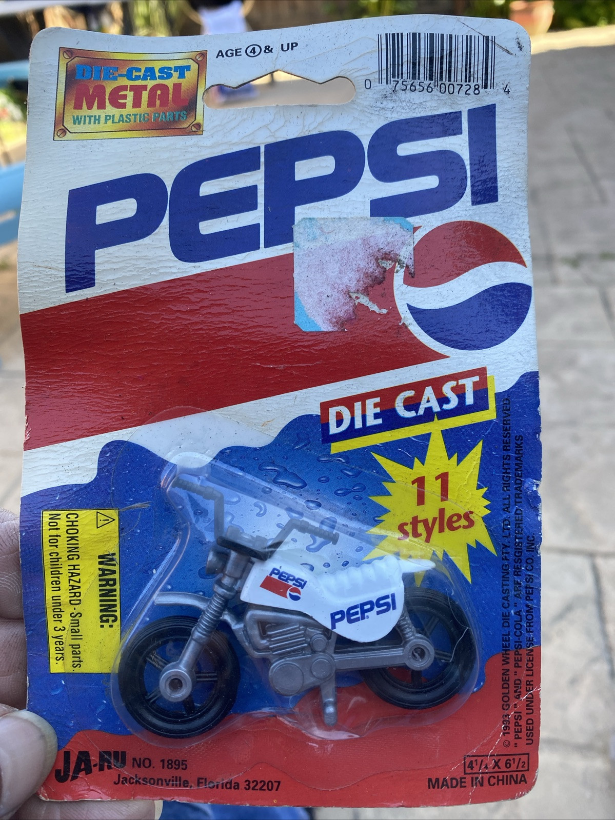 Vintage 1993 Pepsi Motorcycle Golden Wheel Die Cast Ja-Ru #1895 2 3/4