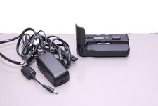 Fujifilm VPB-XT2 Vertical Power Booster Grip for X-T2 with Charger, Cable