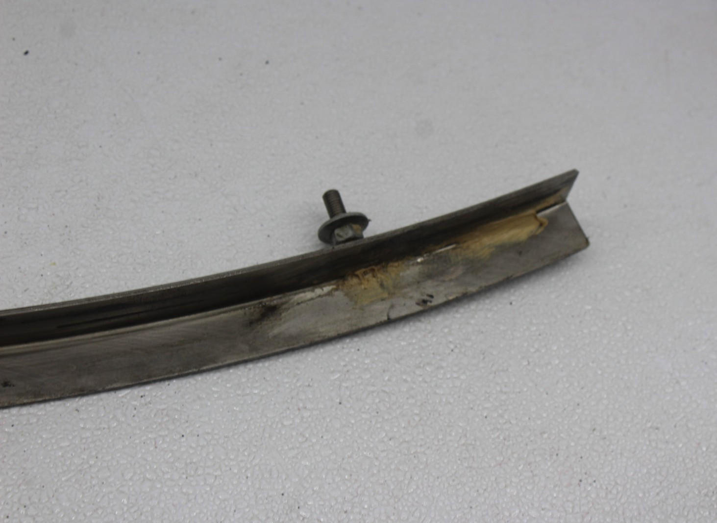 99-01 FERRARI 456 M DRIVER WINDOW GUIDE RAILS