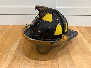 Lion Apparel Paul Conway American Classic Fire Firefighter Helmet + Shield