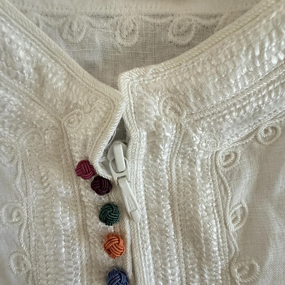 Chaqueta túnica Soft Surroundings pequeña grande de lino boho top bordado con cremallera Foto 4 de 4