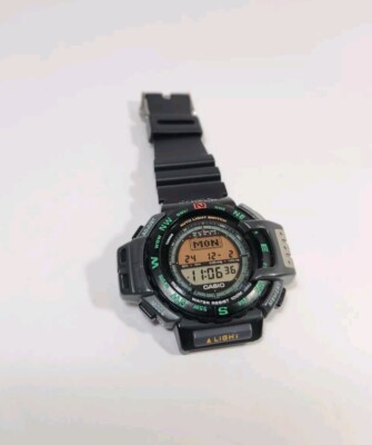 Casio PRT40 ProTrek Altimeter Baro Thermometer Illuminator LCD Watch 1470 *PARTS
