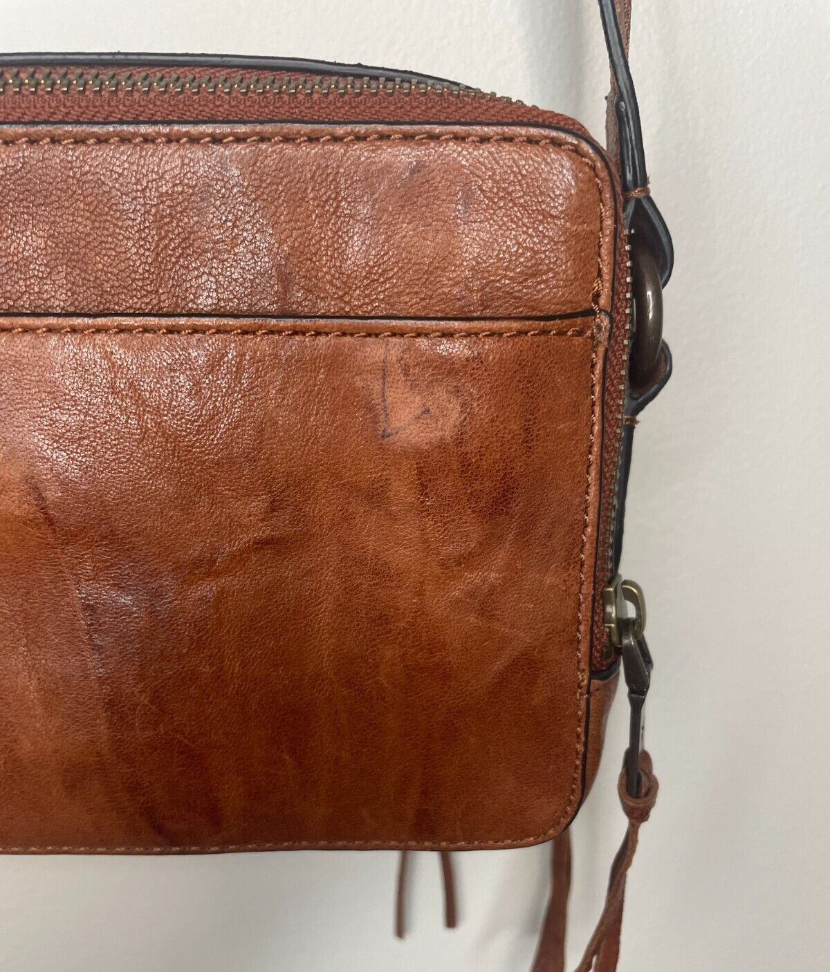 Frye Camera Bag Distressed Brown Leather Crossbody Gem