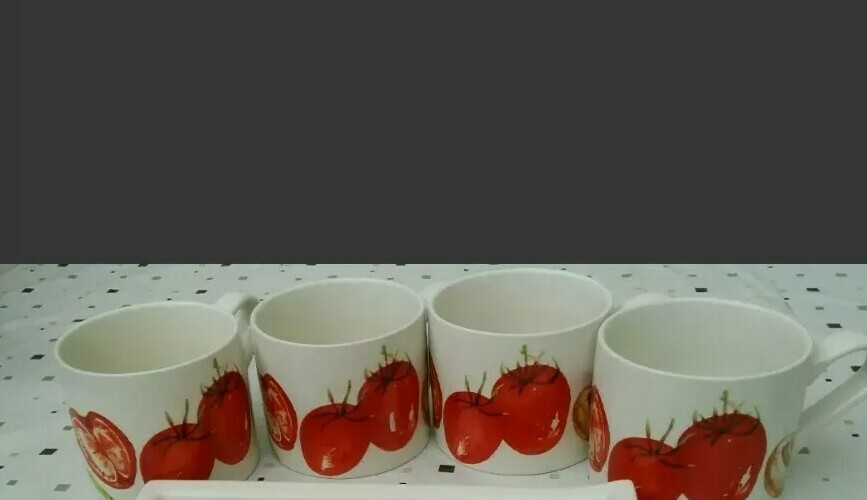 Lot De 4 Tasses Laura Ashley Motif Légumes, Cuisine, Mug Set Multicolore, Neuf