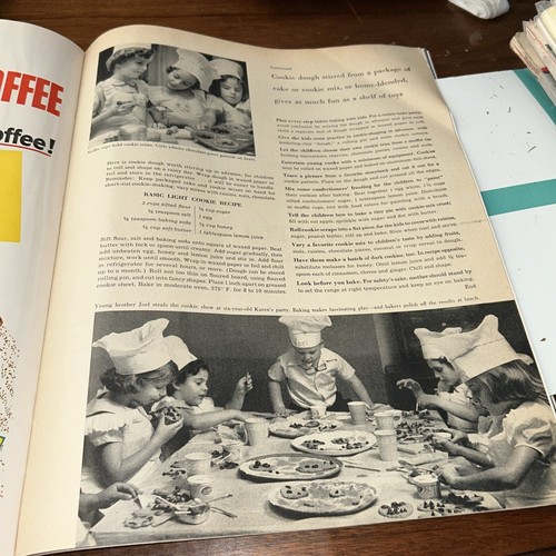 VTG Look Magazine January 26 1954 Ernest Hemingway - Picture 10 of 11