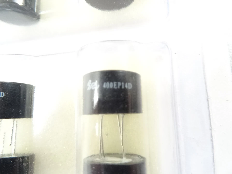 Ultrasonic Sensor Prowave 400EP14D 100pcs Pack - Image 3 of 4