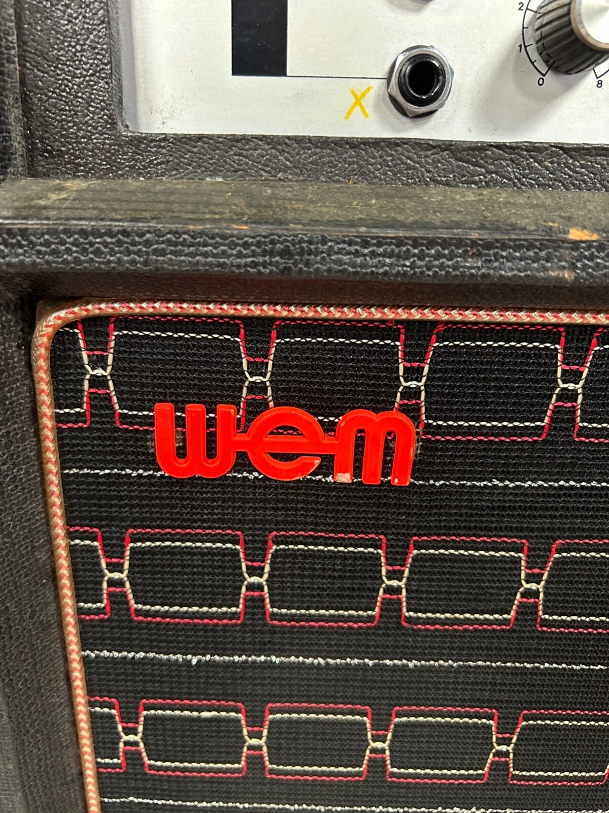 Picture 4 of 10