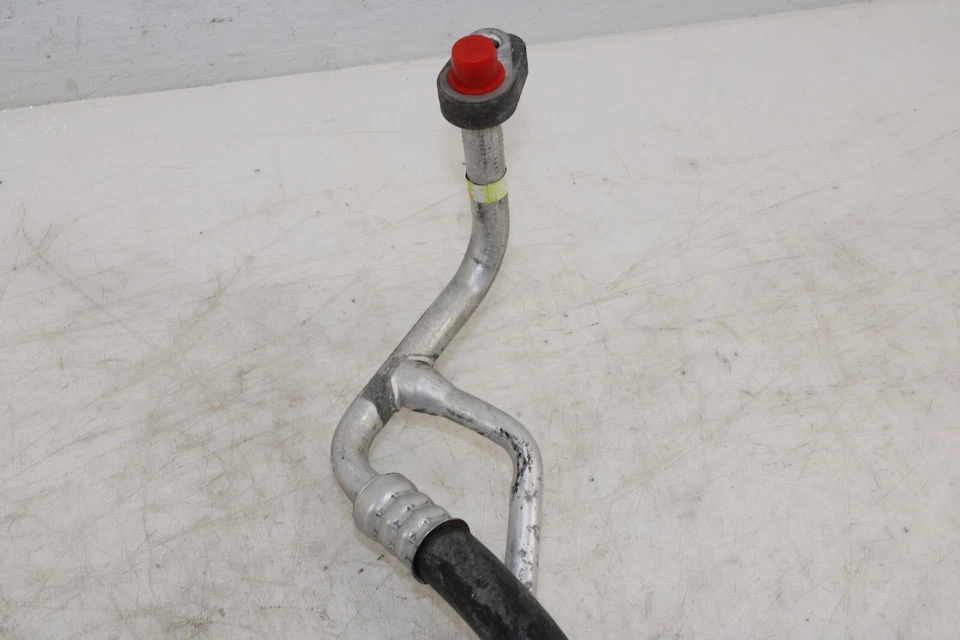 Manguera de descarga de aire acondicionado Ford F250 Super Duty 2011-2016 6,2 L OEM GE115 Foto 4 de 4